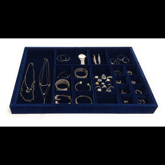 SOLD OUT - Picture 3 of 3